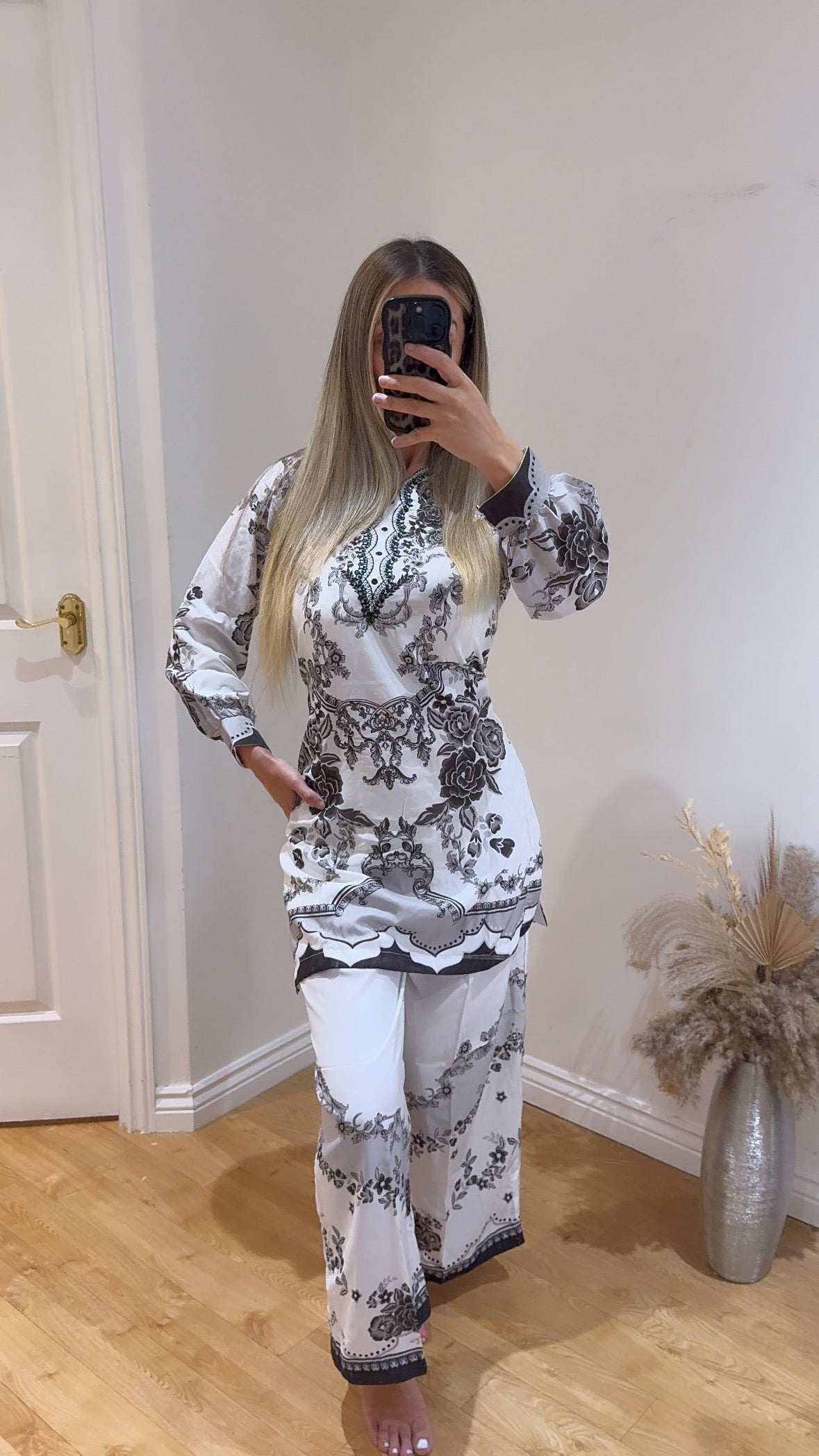 flower emroidery lawn co-ord