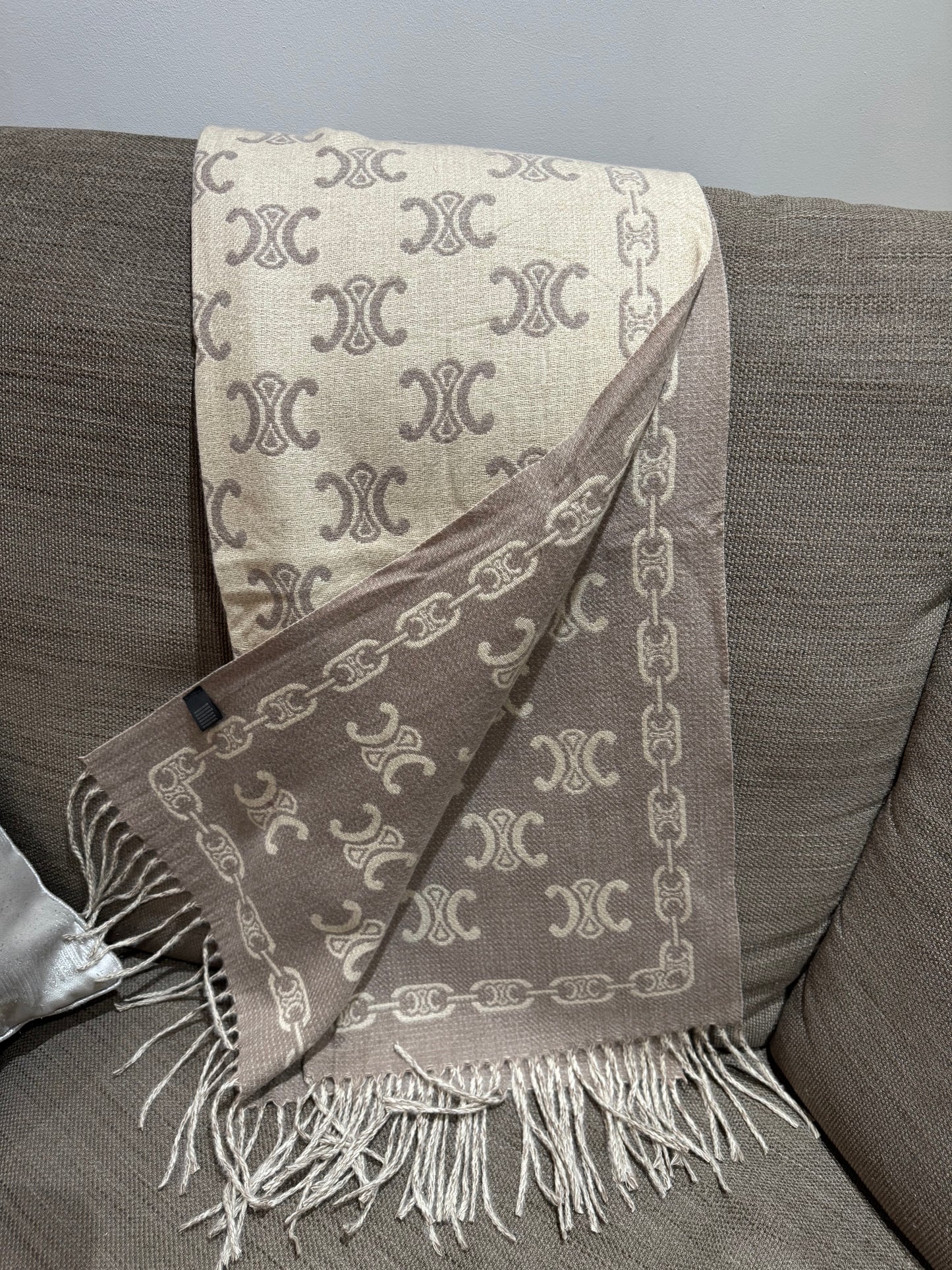 CC Reversible Shawl